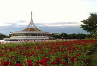 König Suan Luang Rama IX Park Bangkok Thailand Sehenswürdigkeiten